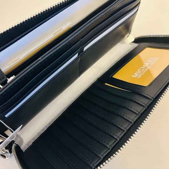 Michael Kors Purse & Wallet Sheila Medium Signature and Metallic Satchel Black - Picture 11 of 12